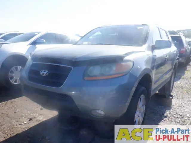 Photo of 2009 Hyundai Santa Fe