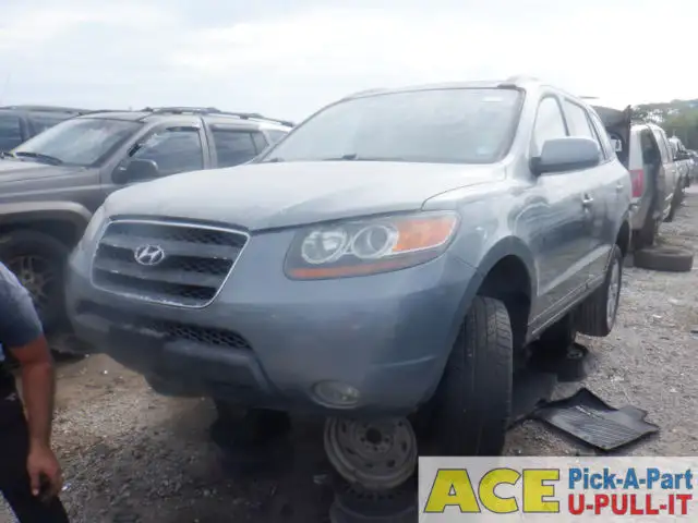 Photo of 2007 Hyundai Santa Fe