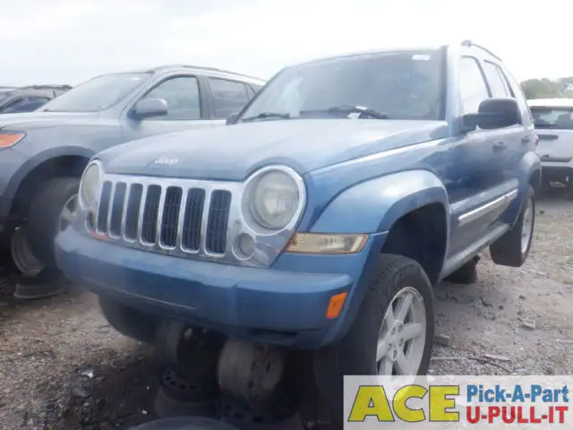 Photo of 2005 Jeep Liberty