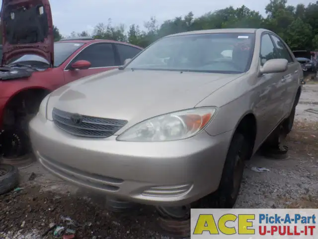 Photo of 2002 Toyota Camry
