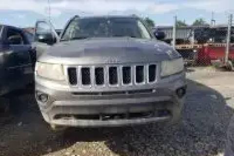 Photo of 2013 Jeep Compass