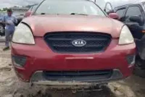 Photo of 2007 Kia Rondo