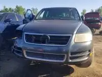 Photo of 2005 Volkswagen Touareg