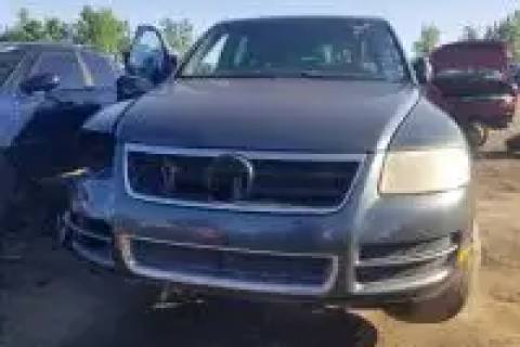 Photo of 2005 Volkswagen Touareg