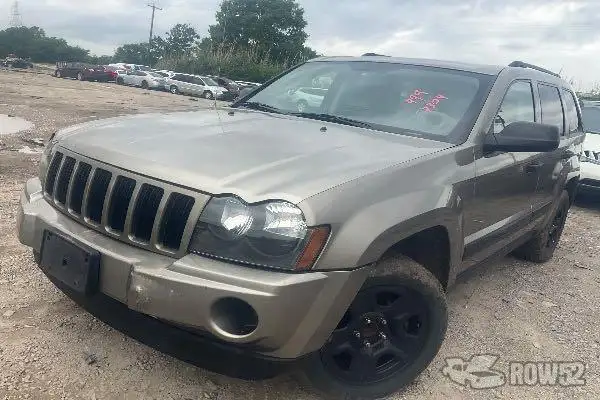Photo of 2005 Jeep Grand Cherokee