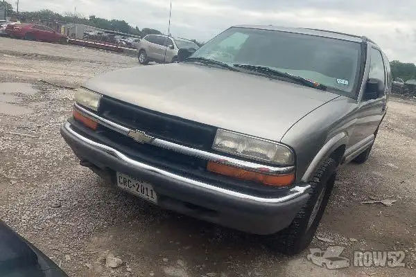 Photo of 2001 Chevrolet Blazer