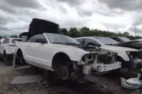 Photo of 2006 Ford Mustang