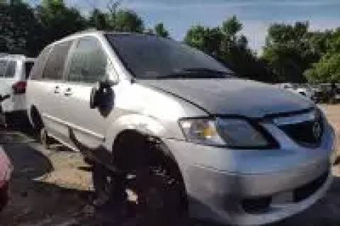 Photo of 2003 Mazda Mpv