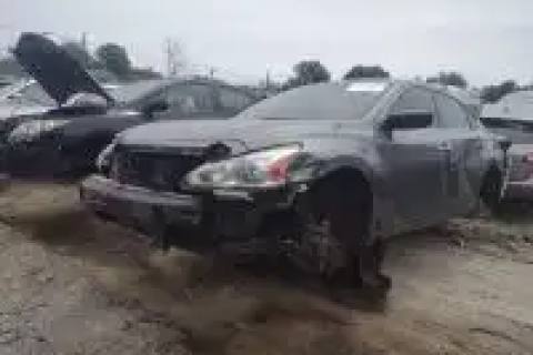 Photo of 2015 Nissan Altima