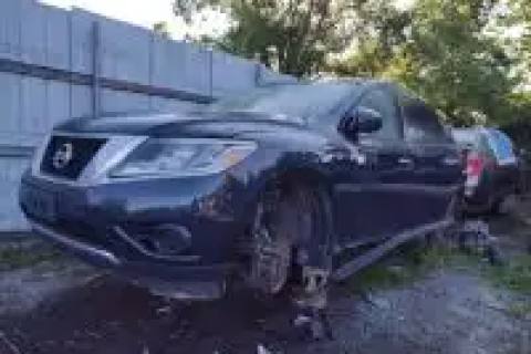 Photo of 2016 Nissan Pathfinder