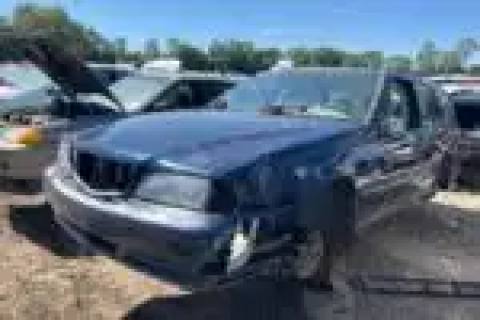 Photo of 1999 Volvo V70