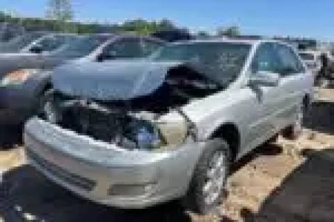 Photo of 2000 Toyota Avalon