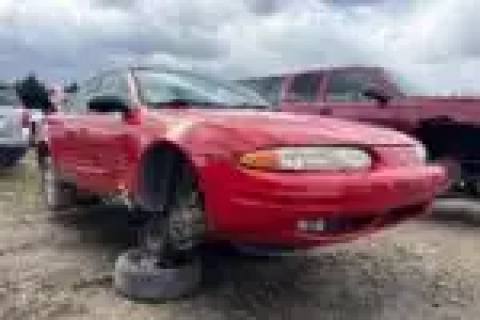 Photo of 2003 Oldsmobile Alero