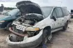 Photo of 2000 Plymouth Grand Voyager
