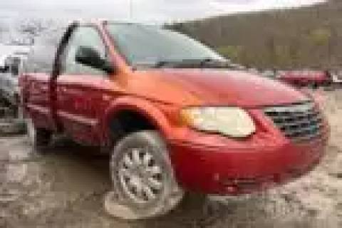 Photo of 2006 Chrysler Town & Country