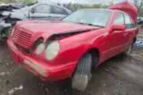 Photo of 1999 Mercedes-Benz E-Class