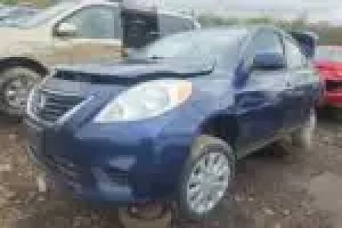 Photo of 2013 Nissan Versa