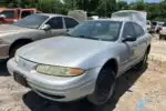 Photo of 2001 Oldsmobile Alero