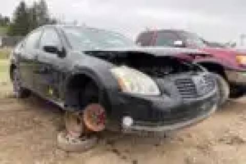 Photo of 2005 Nissan Maxima