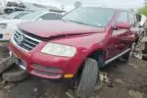 Photo of 2004 Volkswagen Touareg