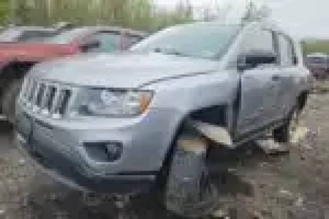 Photo of 2016 Jeep Compass