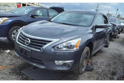 Photo of 2012 Nissan Versa
