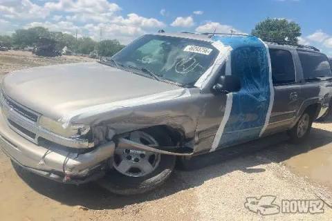 Photo of 2005 Chevrolet Suburban