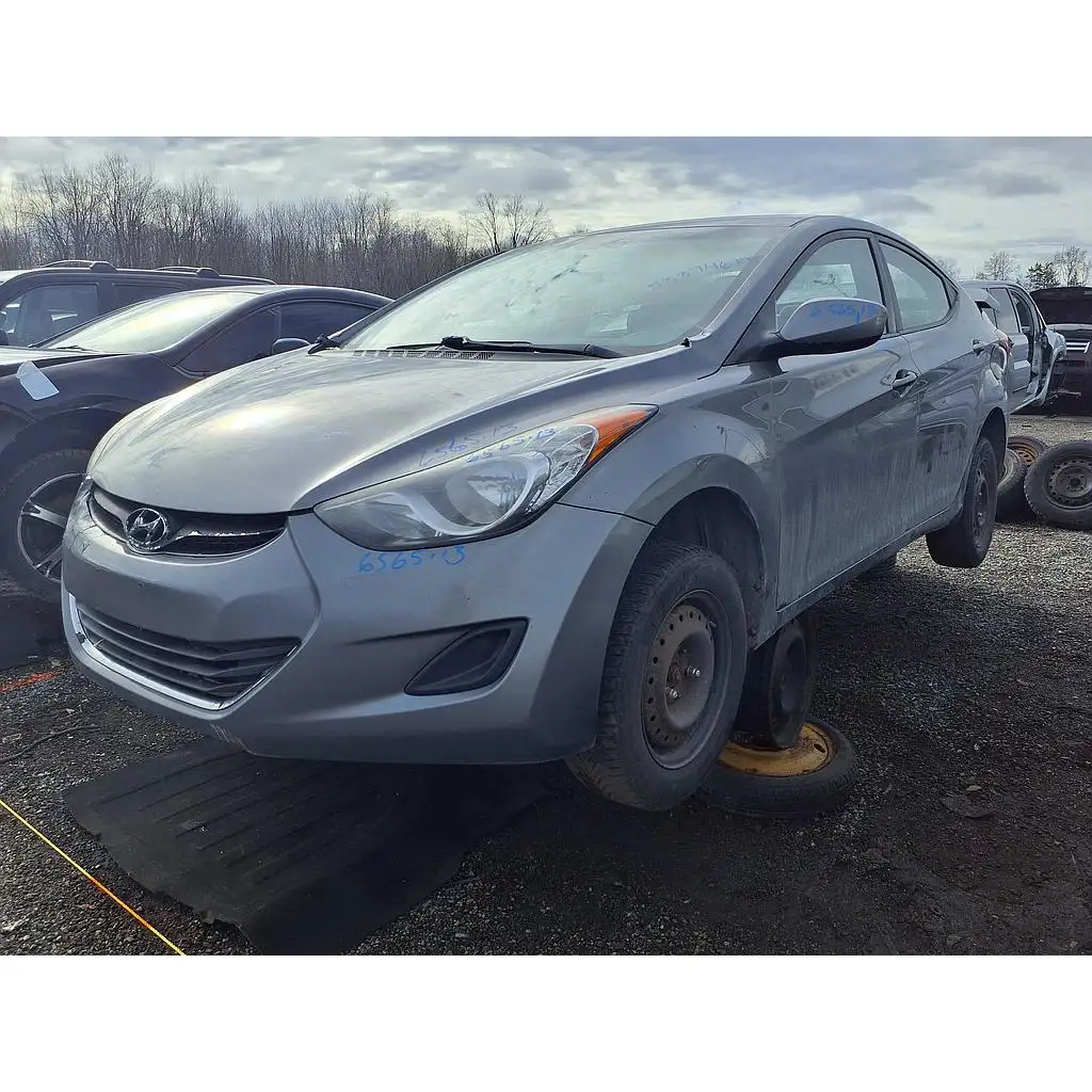 Photo of 2013 Hyundai Elantra